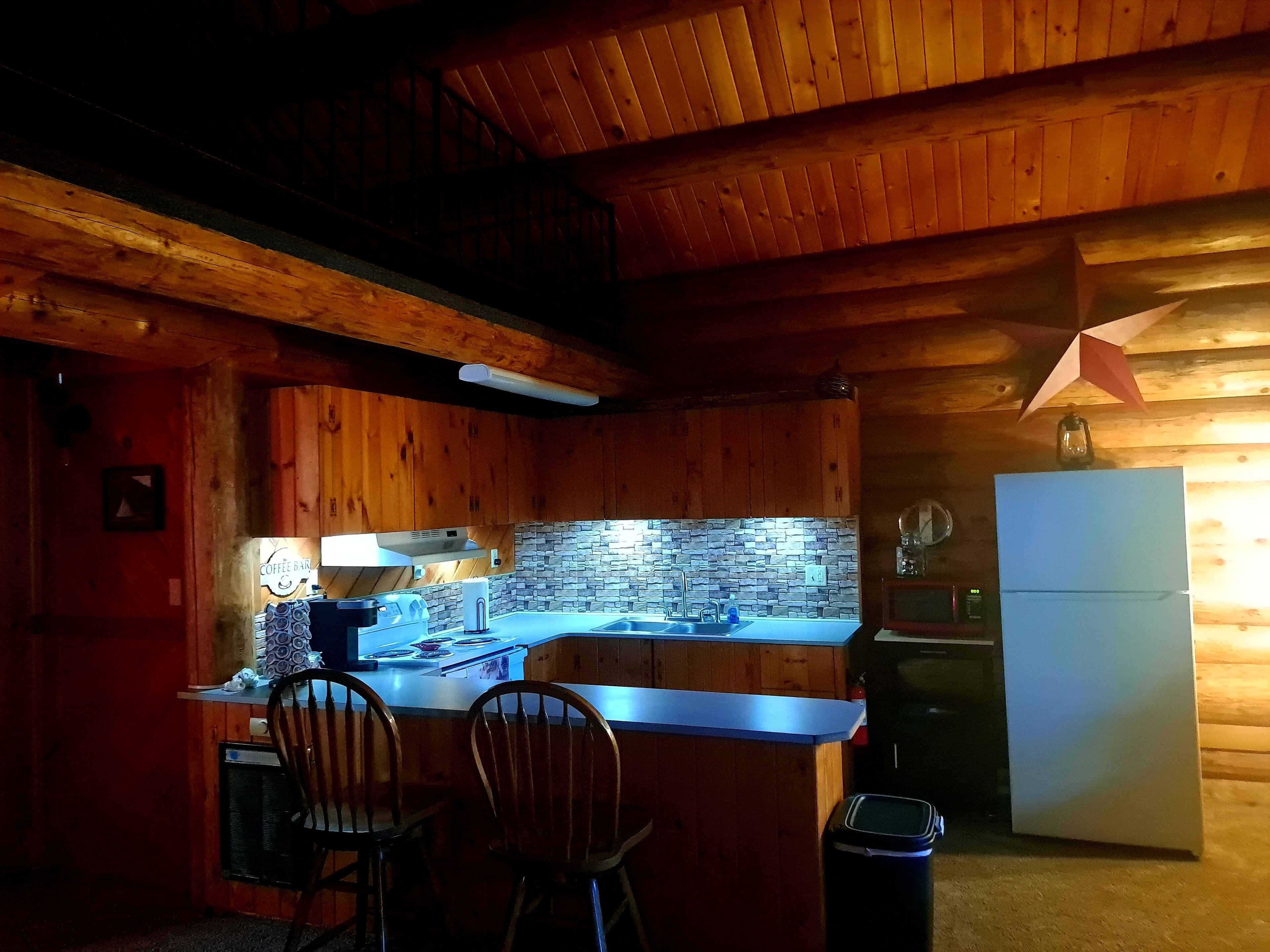 Mikrobølgeovn, ovn og kokeplater