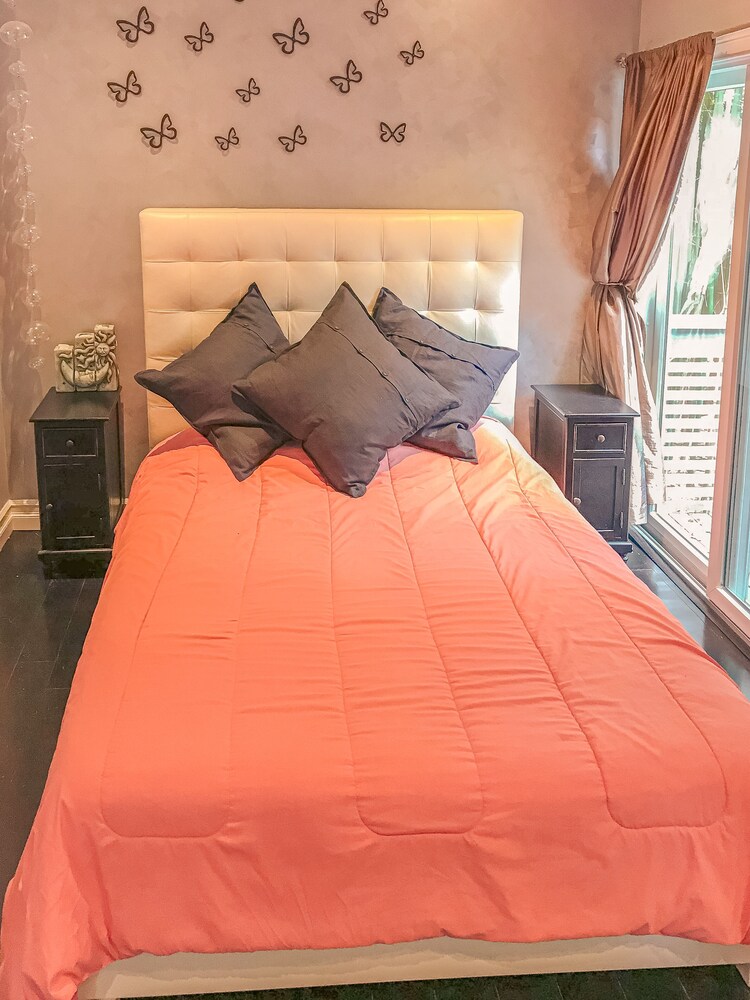 Pleasant 3bedroom house in Fire Island Pines with WiFi Fire Island