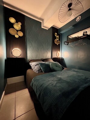 1 bedroom, free WiFi, bed sheets