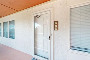 Exterior detail - Beach Access Across the Street, Shared Heated Pool (Corpus Christi)