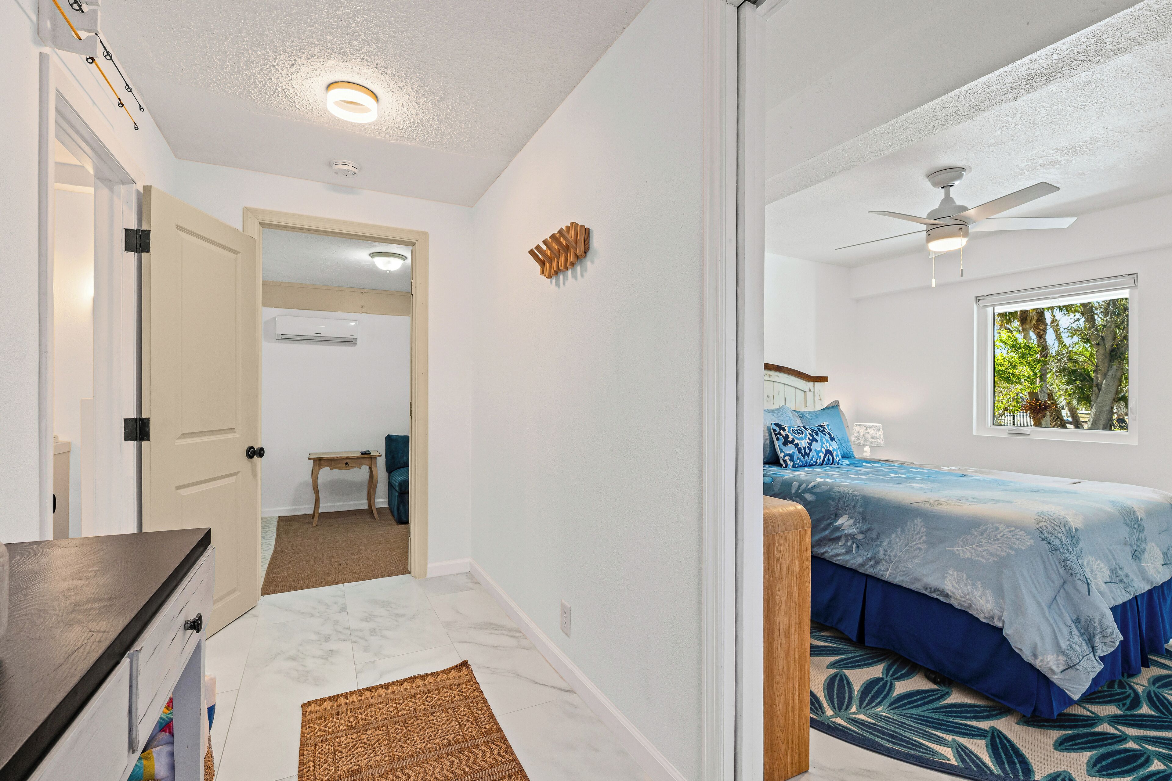4 habitaciones, tabla de planchar con plancha y wifi gratis 