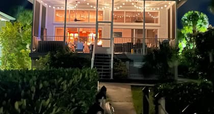 Bayfront House - Private Dock - Sweeping Water Views - Steps to the Beach!