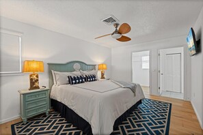 4 bedrooms, iron/ironing board, free WiFi, bed sheets