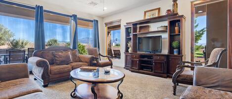 Télévision, cheminée