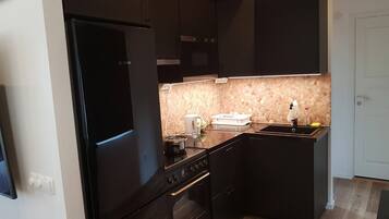 家庭别墅 | 私人厨房 | 微波炉、炉灶、茶具/咖啡用具、电热水壶