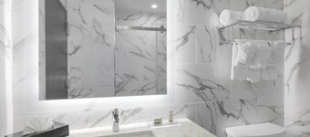 Ramada By Wyndham Brooklyn Near Flatbush