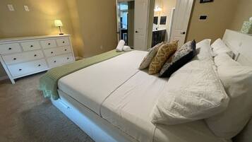 3 camere, ferro/asse da stiro, accesso a Internet, lenzuola