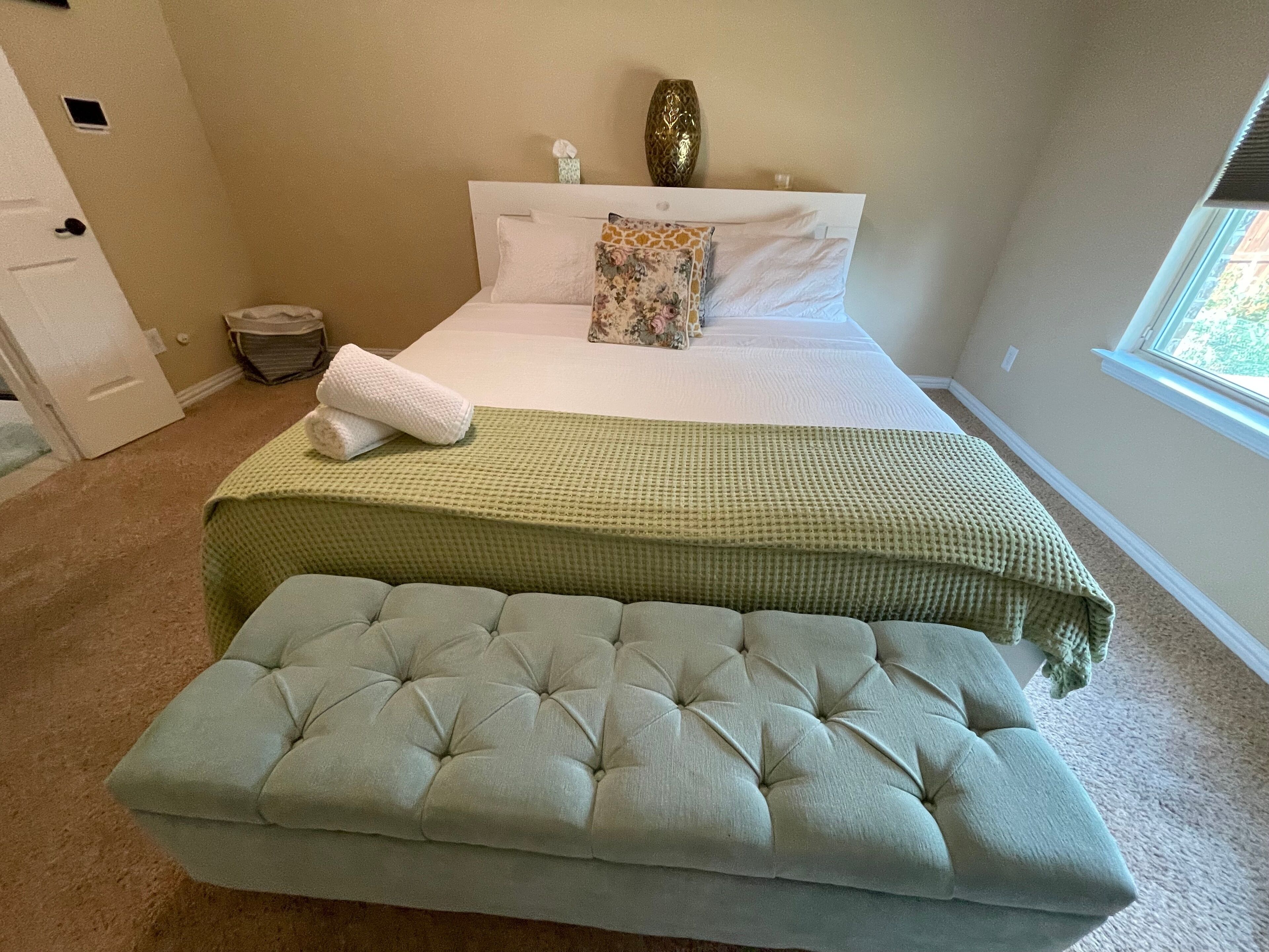 5 間睡房、書桌、熨斗/熨衫板、免費 Wi-Fi