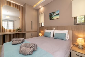 3 chambres, fer et planche Ă repasser, Wi-Fi, draps fournis