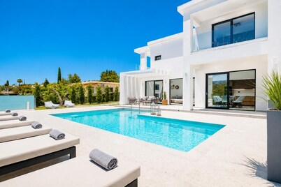 Villa Vatia 3 - Three Bedroom Villa, Sleeps 8