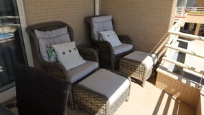 Property grounds - Pool and sea view accommodation 50 m sea (Ovar)