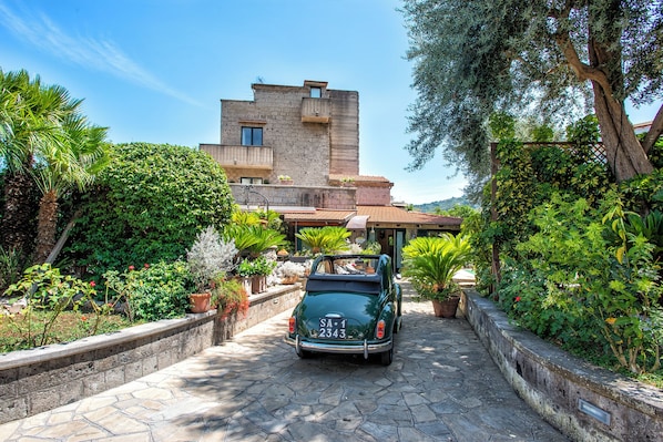 Exterior - Garden Tower Relais Sorrento (Sorrento)