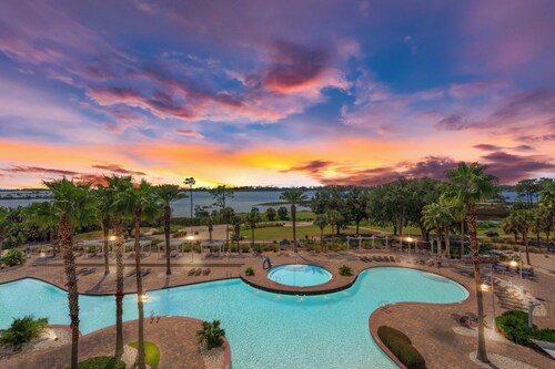 Gulf Views! Secret Beach, Pool, Golf, Beach Chairs