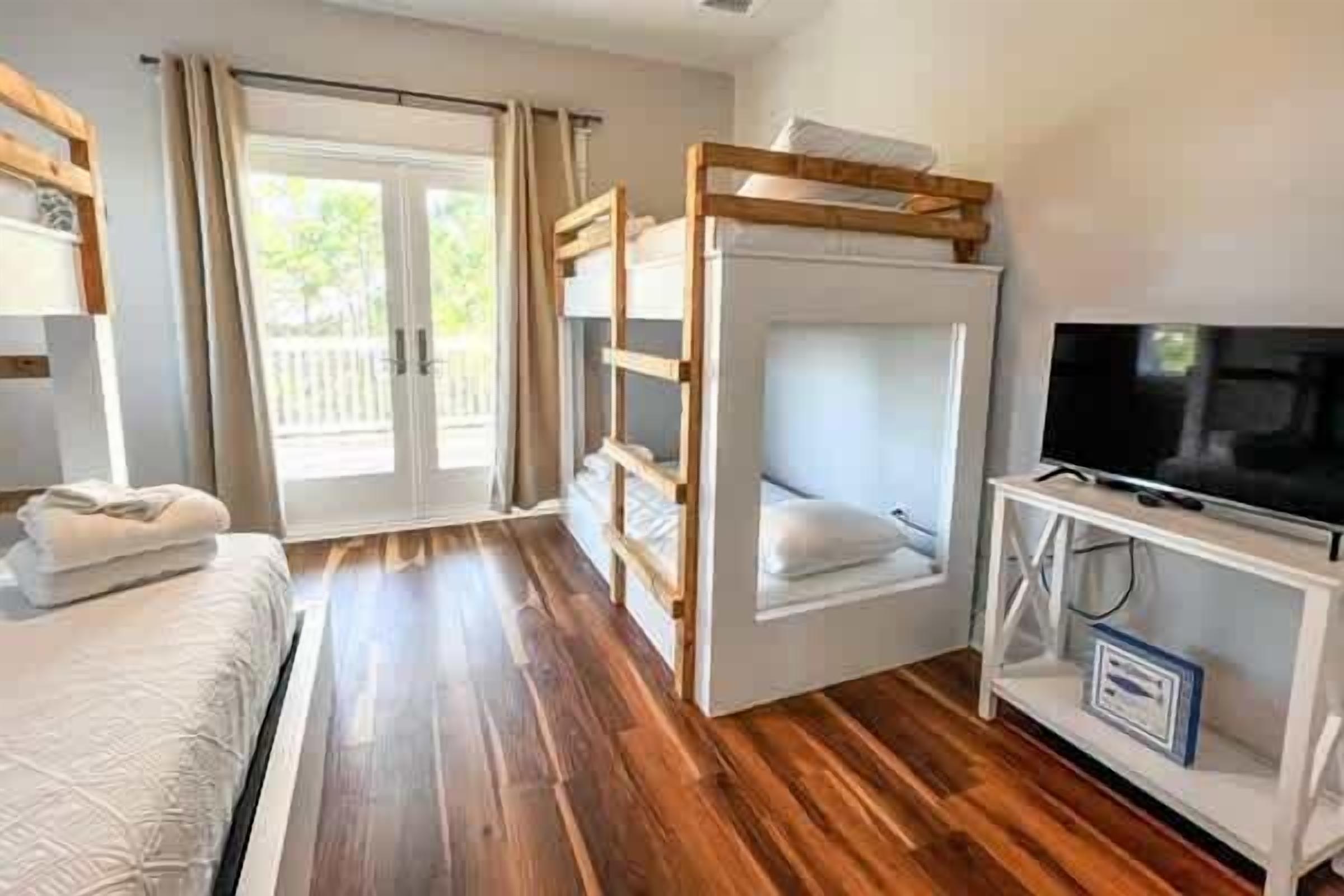 3 dormitorios, tabla de planchar con plancha, wifi y ropa de cama