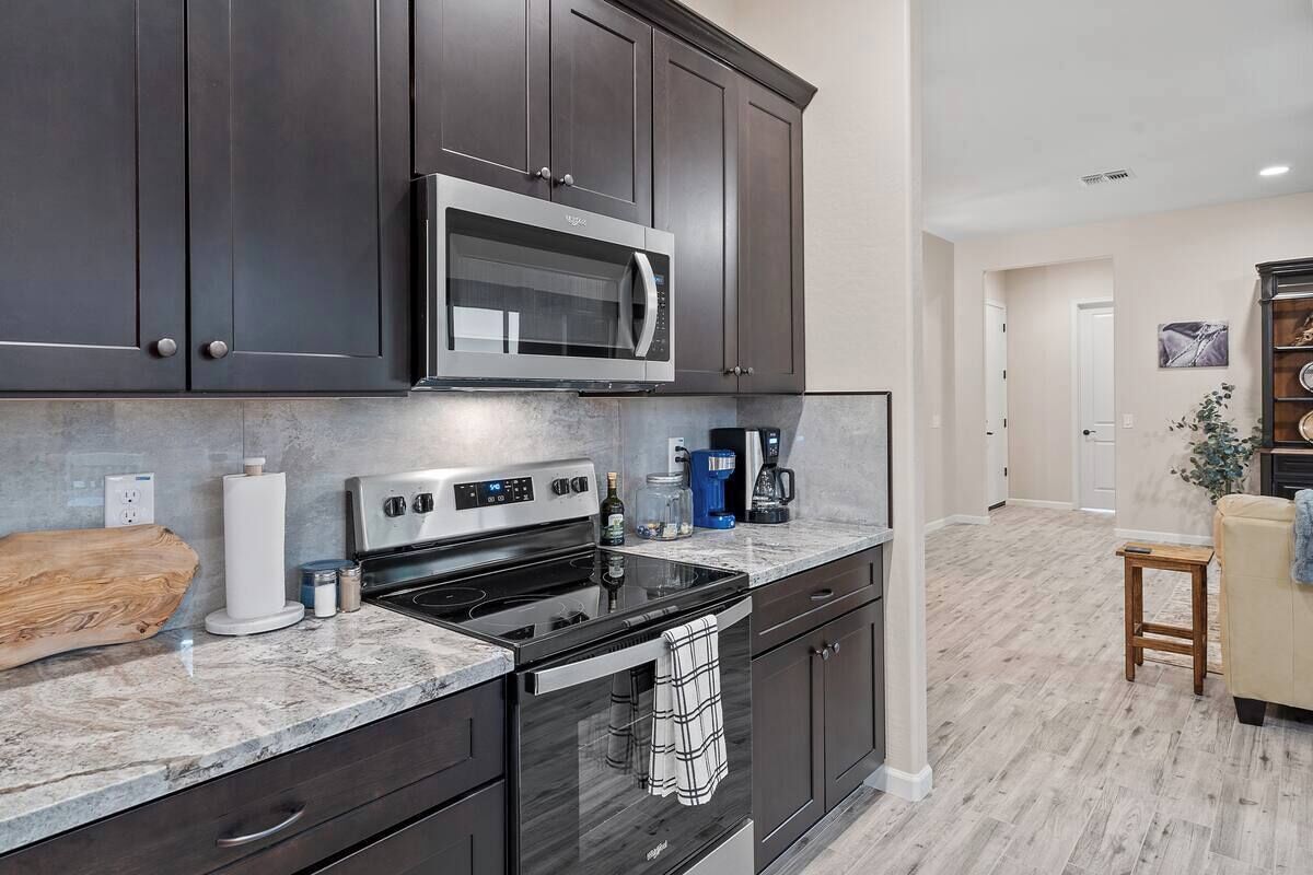 Microwave, oven, stovetop, dishwasher