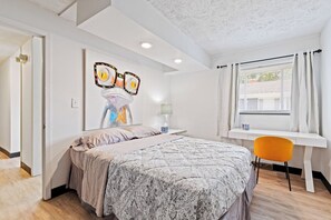 2 bedrooms, WiFi, bed sheets