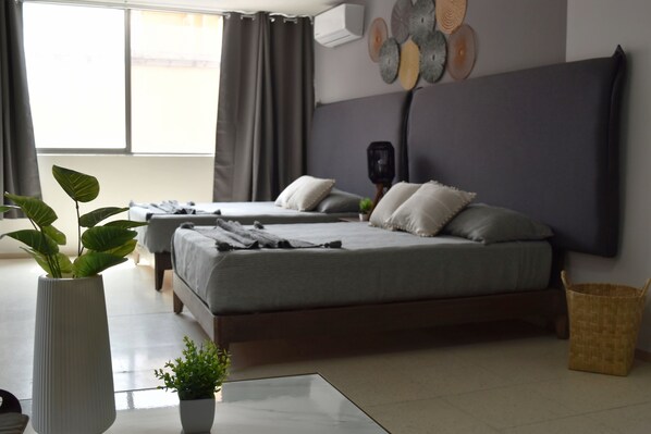 Departamento familiar, vista a la ciudad | Tabla de planchar con plancha y wifi gratis