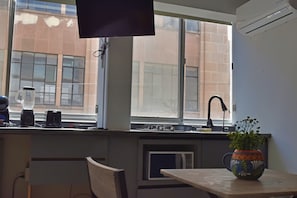 Deluxe Apartment | Private kitchen - Casas Freda Departamentos (San Luis Potosi)