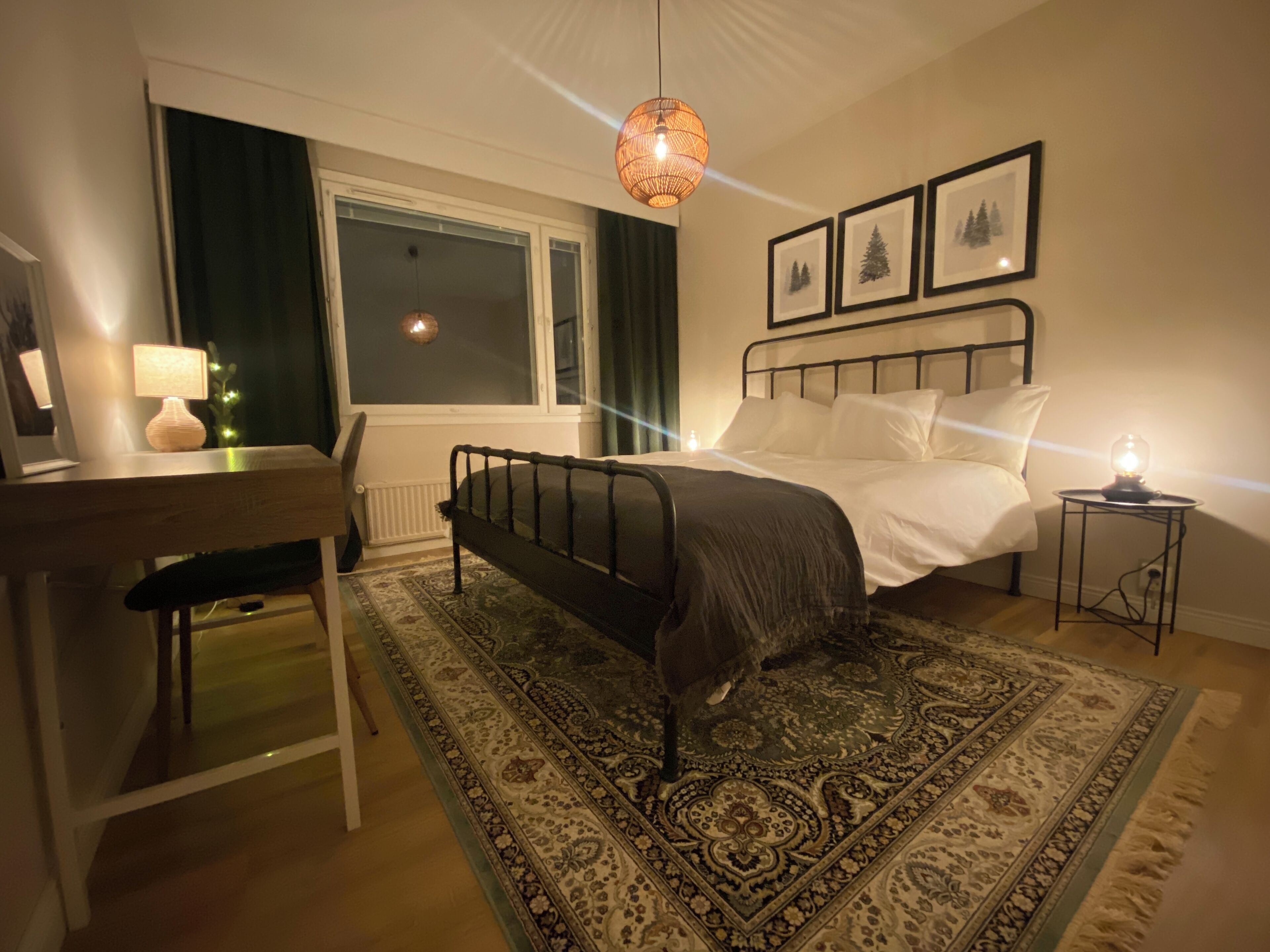 2 bedrooms, WiFi, bed sheets