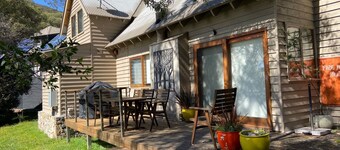 Bollygums - Nestled in wooded area of Thredbo