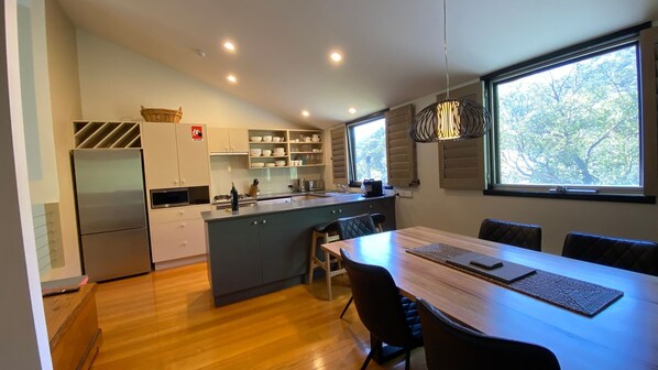 Fridge, microwave, oven, stovetop - Oberdere 3 - Thredbo (Thredbo)