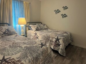 2 室のベッドルーム、WiFi