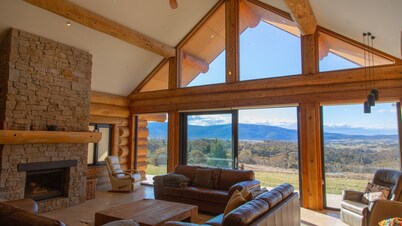 The Log House - Jindabyne