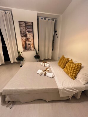 1 habitación, tabla de planchar con plancha, wifi gratis y ropa de cama 