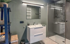 Shower, hair dryer