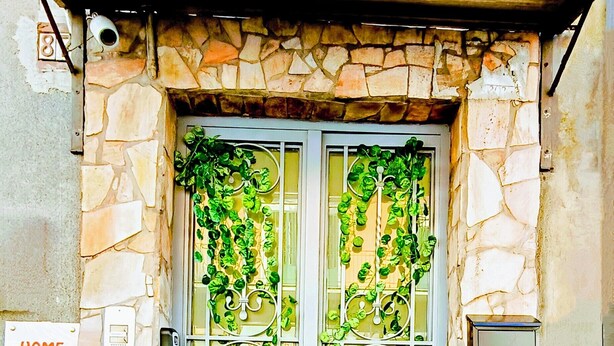Exterior detail - Independent House Near City Center and Airport (Catania)