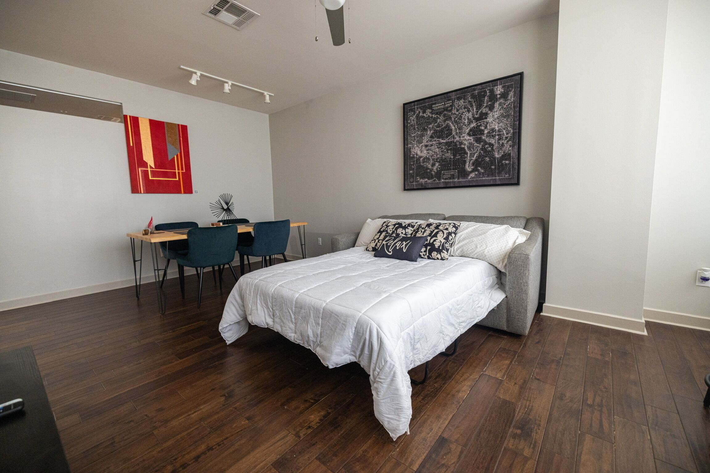 1 bedroom, iron/ironing board, free WiFi