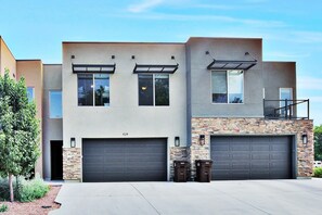 Front of property - Entrada at Moab 428 and 432 (Moab)