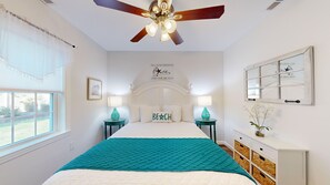 2 bedrooms, bed sheets