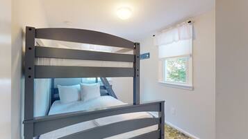 2 多间卧室、床单