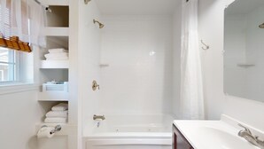 Unclassified image, 5 of 12, button - Coastal Estate – Private Cottage with King Bed & Pool Access (Cape May)