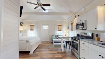 1 多间卧室、床单