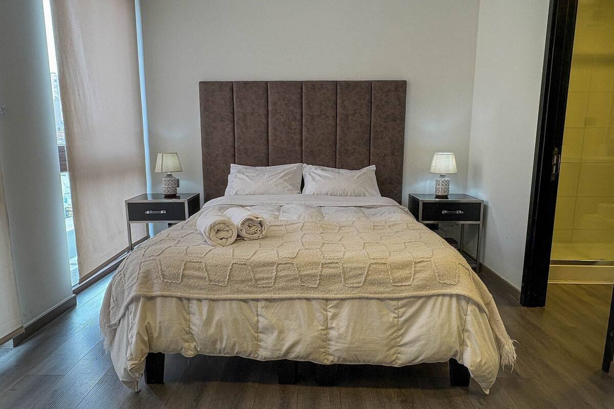 Premium Double Room, 1 Double Bed, Air conditioning | Premium bedding, memory foam beds, soundproofing, iron/ironing board