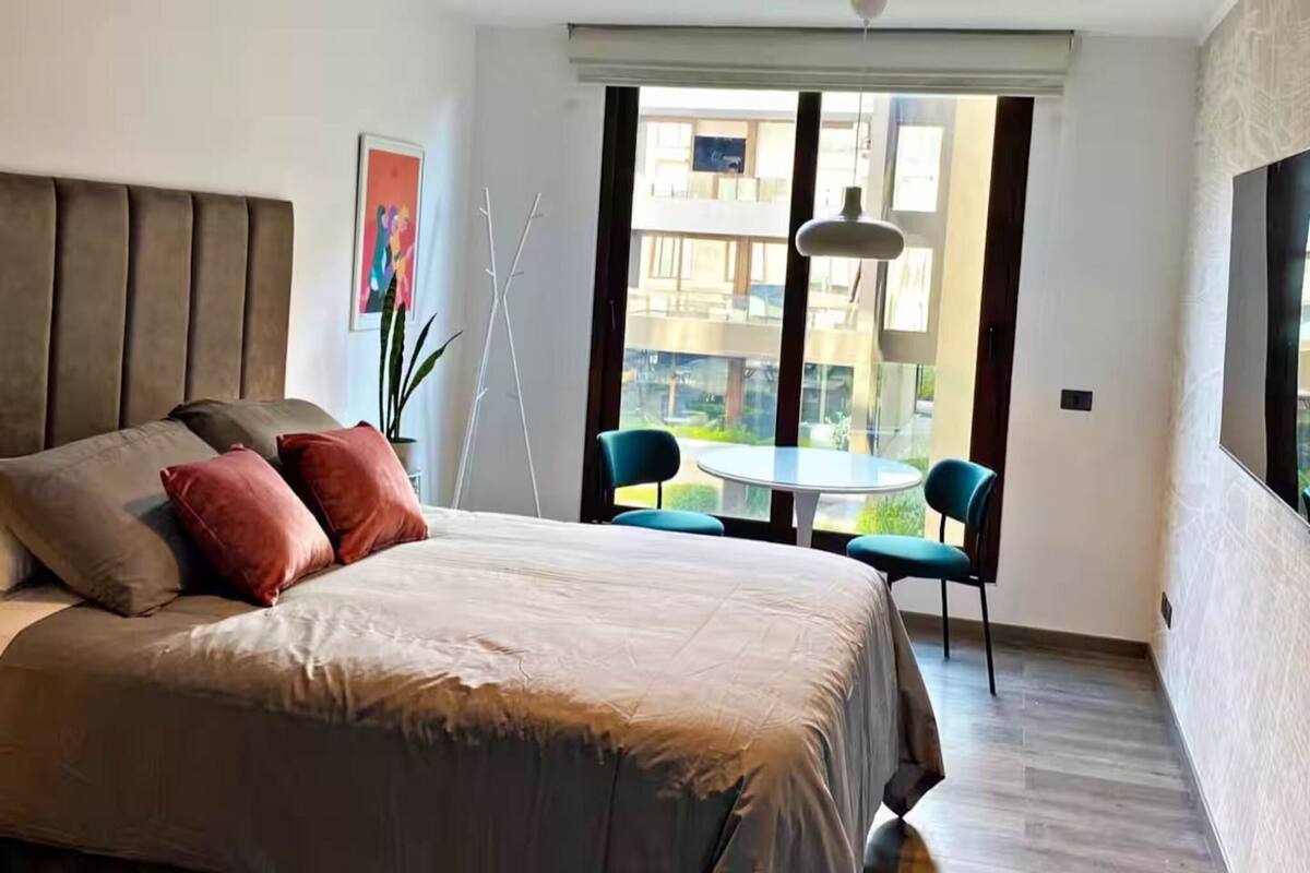 Studio | Hochwertige Bettwaren, Betten mit Memory-Foam-Matratzen