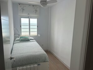 2 bedrooms, iron/ironing board, travel crib, free WiFi