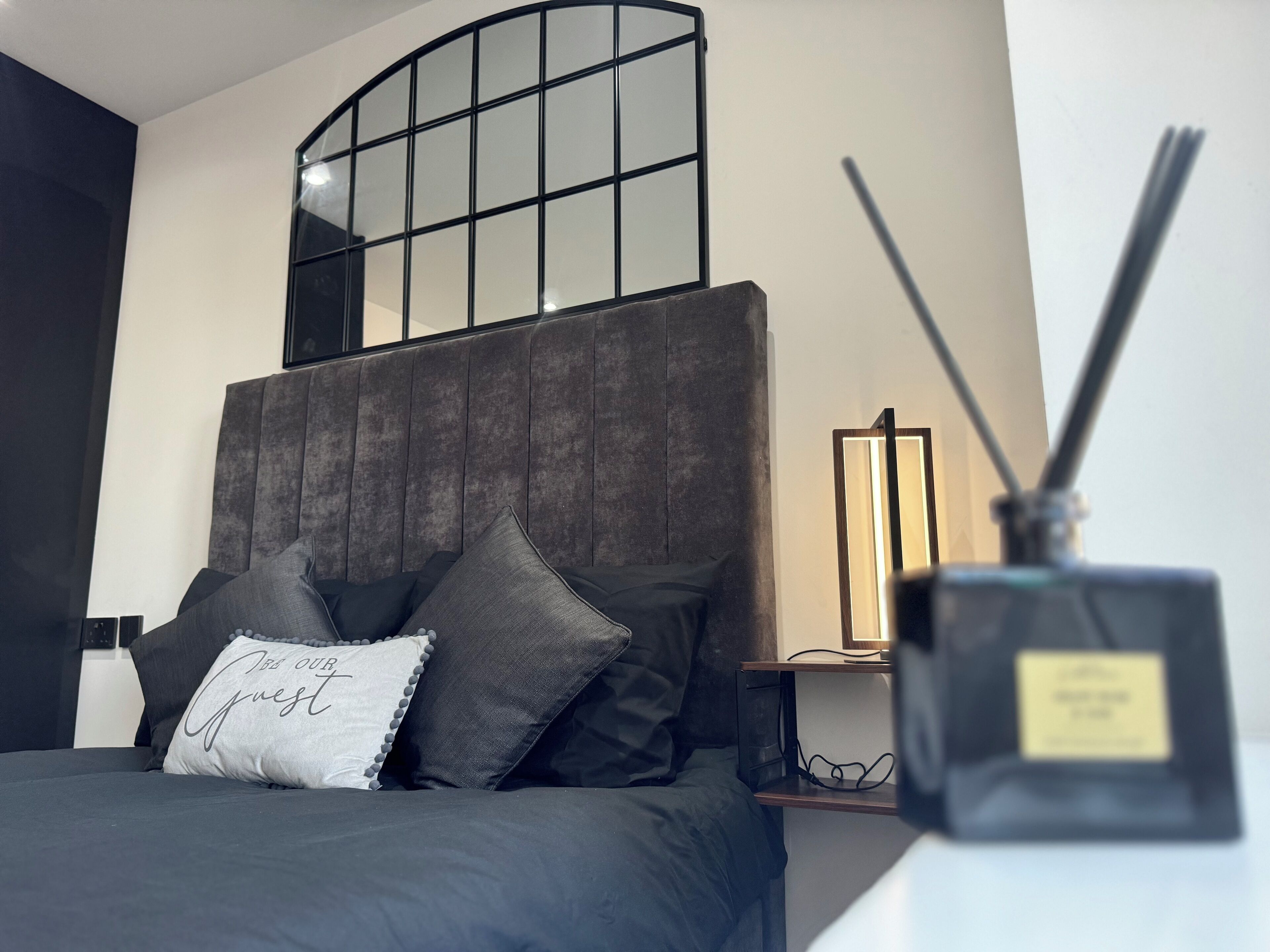 2 室のベッドルーム、アイロン / アイロン台、旅行用ベビーベッド、WiFi