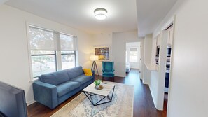 公寓, 城市景觀 | 3 間臥室、布置獨特、筆電工作空間、熨斗/熨衣板