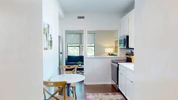 Short Walk to the Nashville Parthenon Unit 3 | Private kitchen | Full-size fridge, microwave, oven, stovetop