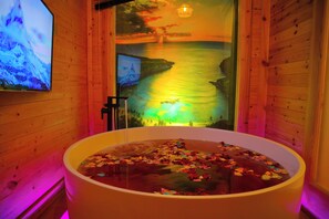 2 habitaciones, ropa de cama de alta calidad y camas con efecto memoria