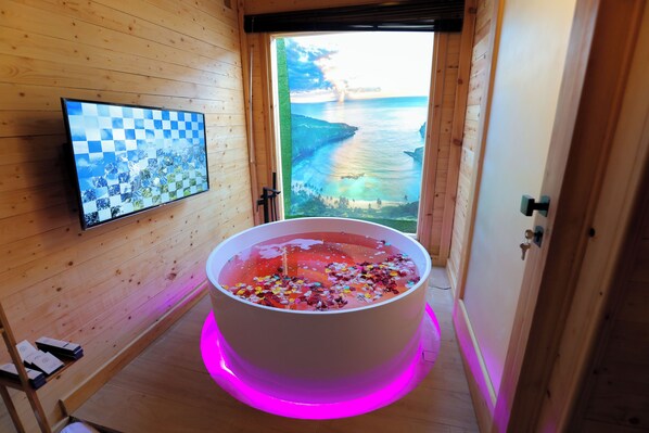 2 habitaciones, ropa de cama de alta calidad y camas con efecto memoria