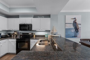 Fridge, microwave, oven, stovetop - Lazy River, 3 Pools - Crystal Tower - Free Daily Activities & Beach Service! (Gulf Shores)