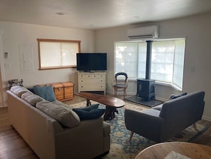 TV connectée, cheminée