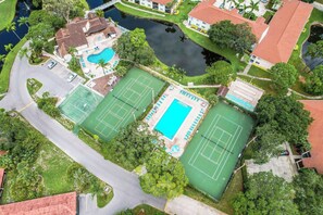 Sports court - Cozy 2 Bed 2 Bath Condo Shorewalk Vacation Villas in Bradenton Florida (Bradenton)