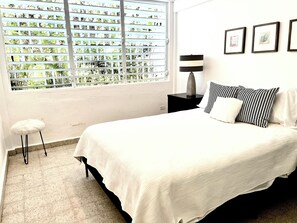 2 Schlafzimmer, Bügeleisen/Bügelbrett, Reisekinderbett, kostenloses WLAN