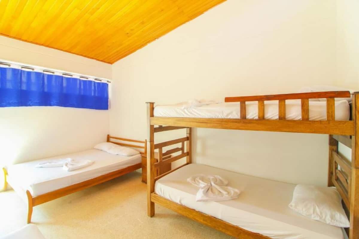 Chambre Familiale | Wi-Fi gratuit