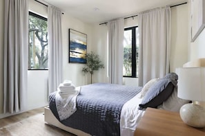 2 habitaciones, tabla de planchar con plancha y wifi gratis 